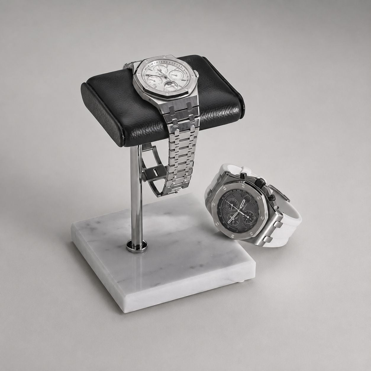 Présentoir montre de luxe - détail du socle en marbre